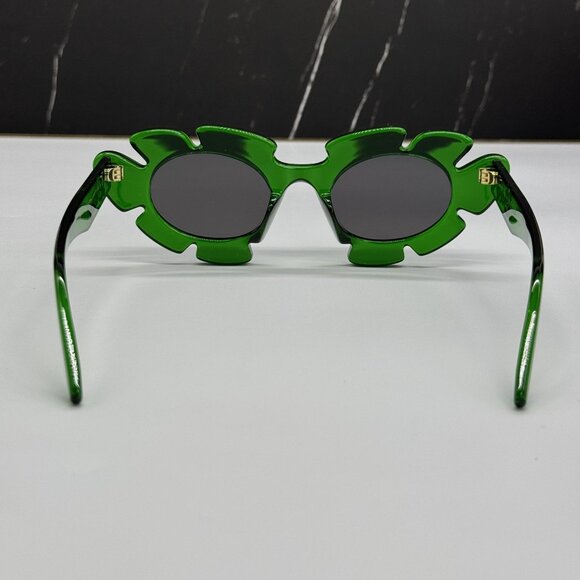 NEW LOEWE LW40088U 98A WOMEN SUNGLASSES GREEN LOEWE EYEWEAR - Picture 6 of 11